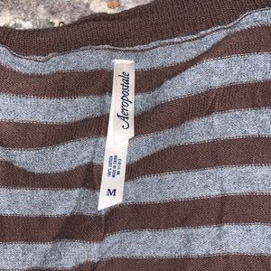 Aeropostale medium thin sweater grey and brown.